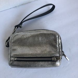 ALEXANDER WANG SILVER WRISTLET/FUMO CLUTCH